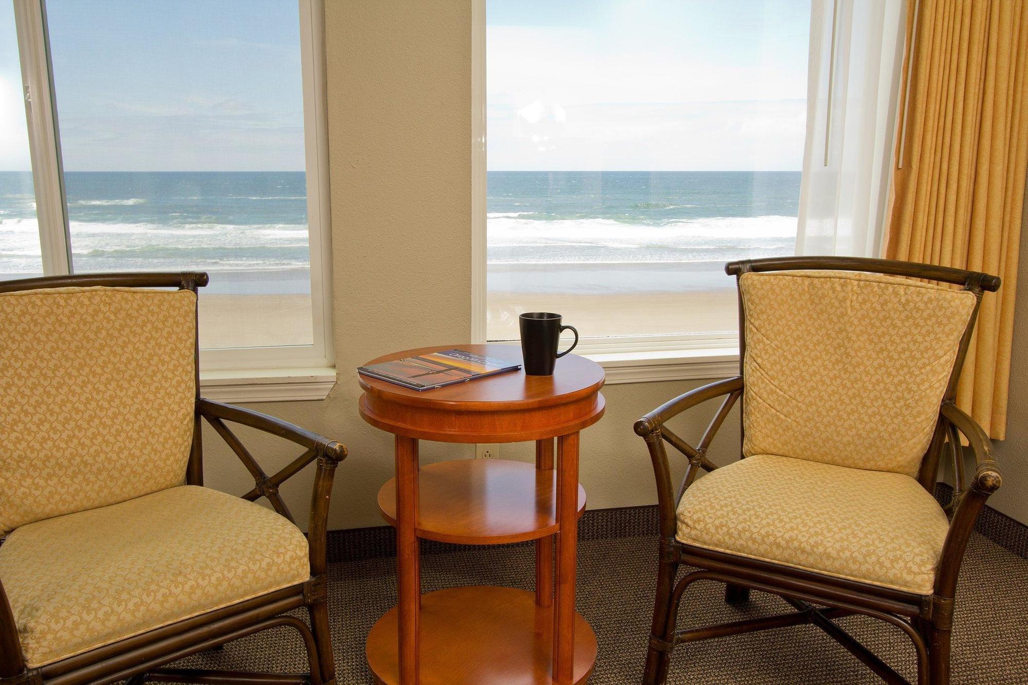Pelican Shores Inn ลินคอล์น ซิตี้ ภายนอก รูปภาพ