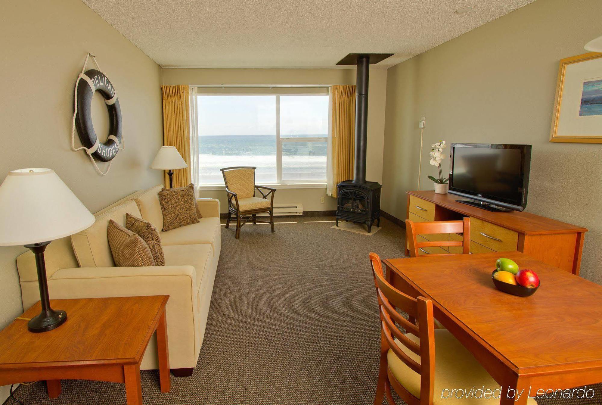 Pelican Shores Inn ลินคอล์น ซิตี้ ภายนอก รูปภาพ