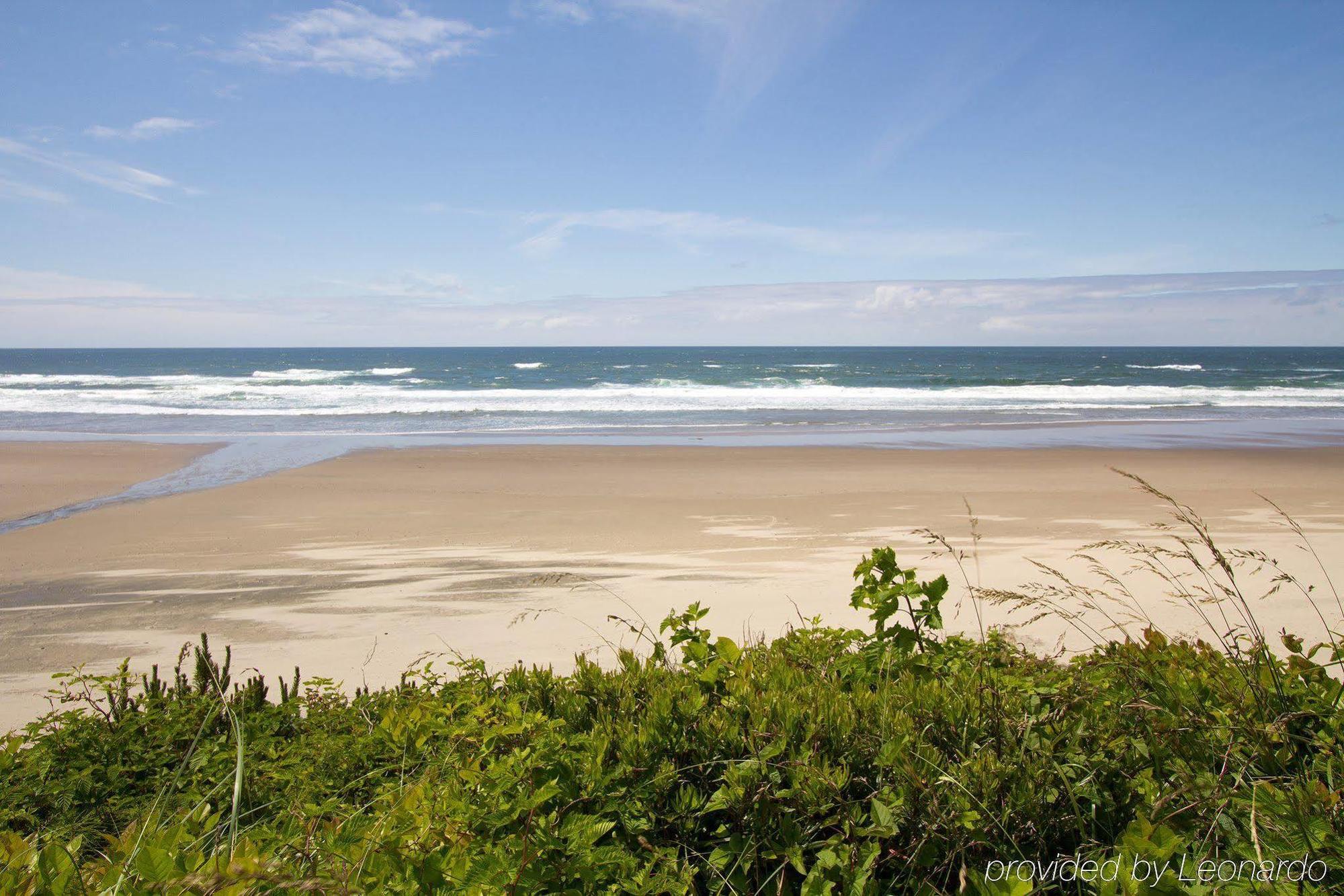 Pelican Shores Inn ลินคอล์น ซิตี้ ภายนอก รูปภาพ