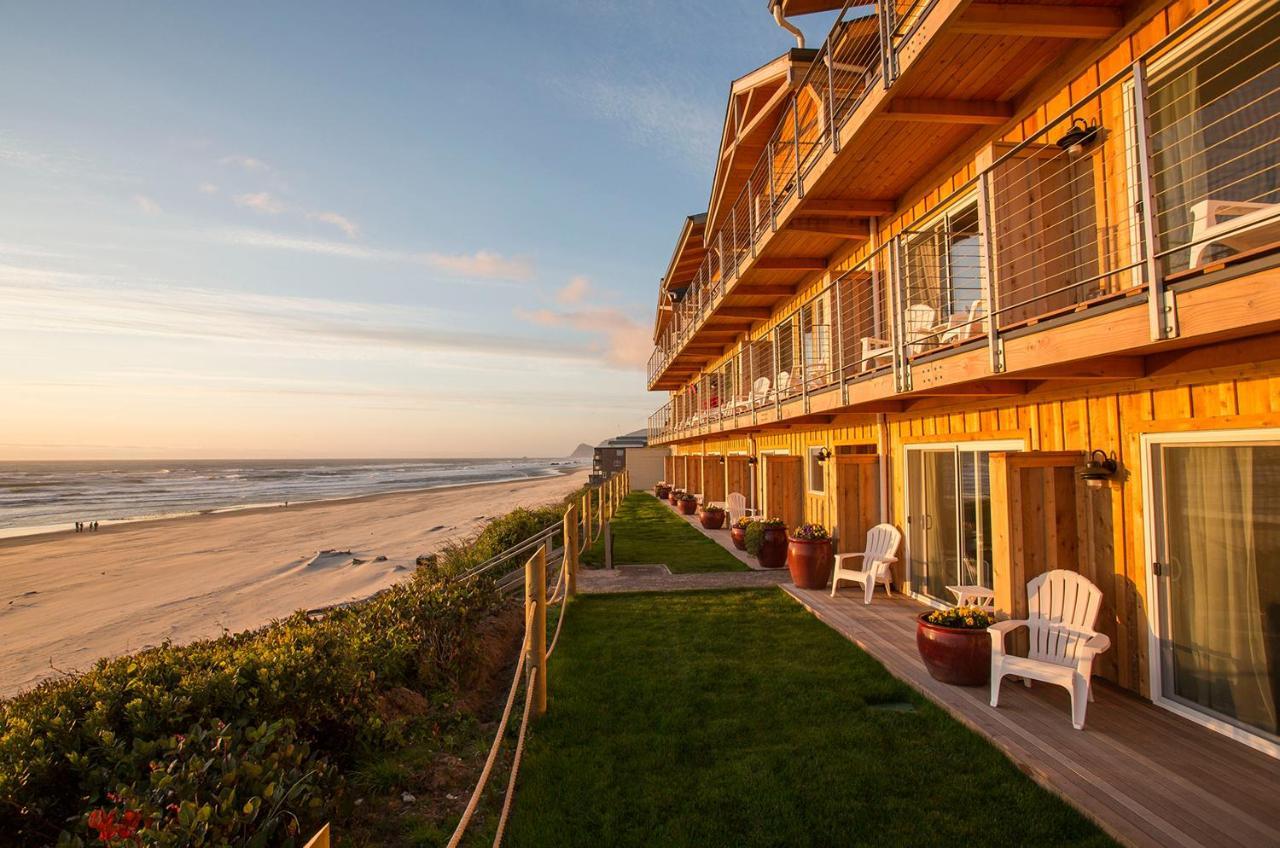 Pelican Shores Inn ลินคอล์น ซิตี้ ภายนอก รูปภาพ